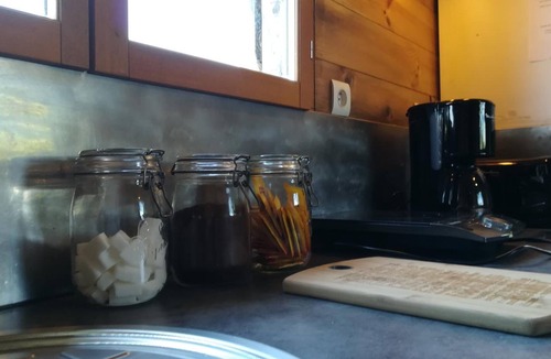 Avaray Bed & Breakfast | Roulotte à la Ferme de l'Isle