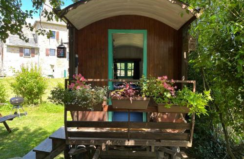 La Capelle-Bleys Other | Roulotte avec Spa