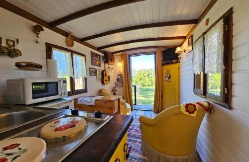 Sigalens House | Roulotte Belle des Prés