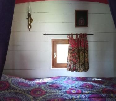 Lannion Bed & Breakfast | Roulotte coin de nature