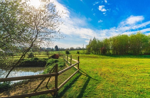 Ouffieres House | Roulotte de 4 Personnes : Atypique et Tout Confort !