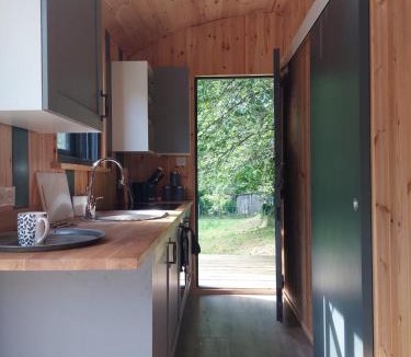 Cassagnes-Begonhes Ski Chalet | Roulotte
