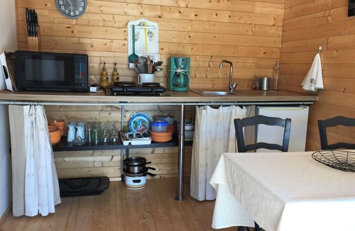 St.-Remy-de-Provence Cabin | Roulotte 2 Personnes