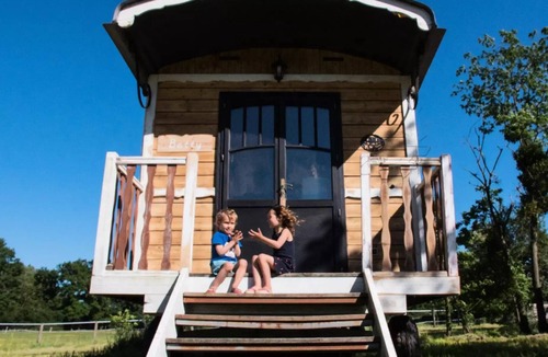 Molinet Cabin | Roulotte-gîte 5 persons