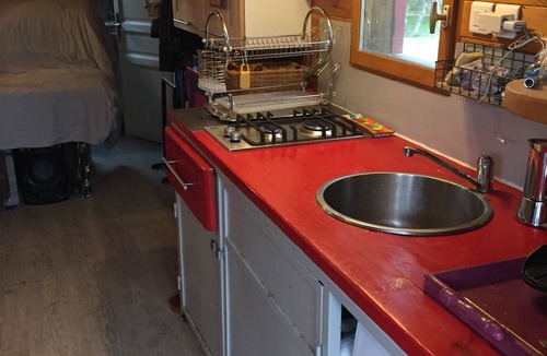 Arles Cabin | Roulotte Gite de la Mélie