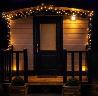 Veaugues Other | Roulotte insolite