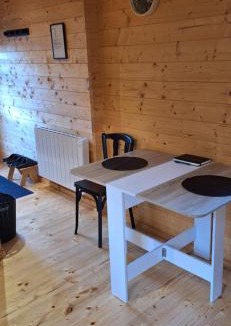 Arrest Ski Chalet | Roulotte la Bohême est son Spa en Baie de Somme
