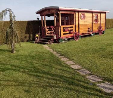 Routhiauville Bed & Breakfast | Roulotte la passe pierre