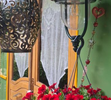 Loches Bed & Breakfast | Roulotte Mariposa
