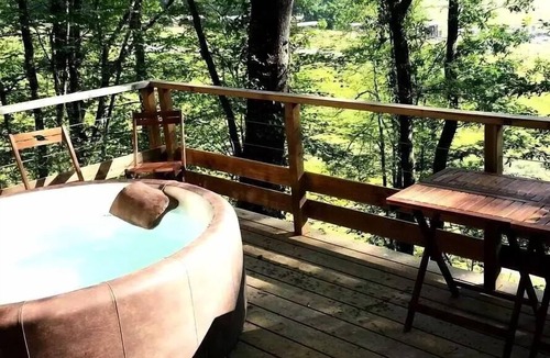 Estipouy Cabin | Roulotte PMR 2 persons