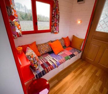 La Vespiere Other | Roulotte Seventies