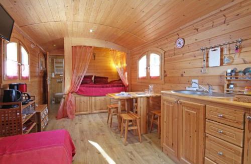 Radon House | Roulotte spacieuse au cœur d'Ecouves - Animaux acceptés - FR-1-497-130