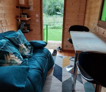 Pouilly-sur-Vingeanne Other | Roulotte verte