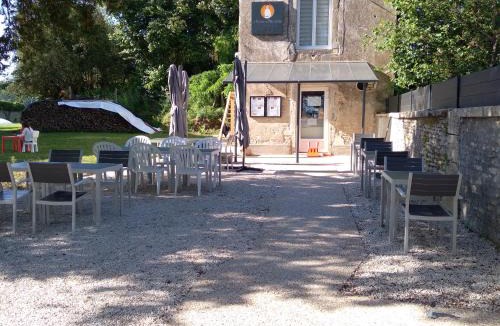 Pouilly-sur-Vingeanne Other | Roulotte verte