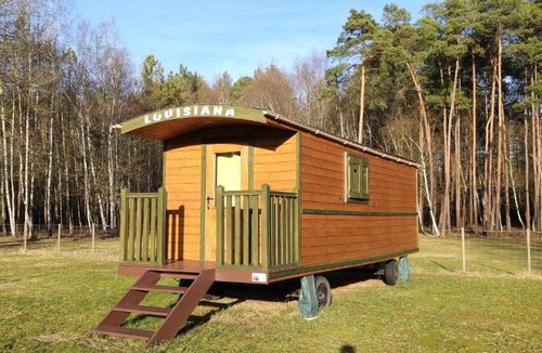 Rougeou Bed & Breakfast | Roulottes du Chalet des Pins