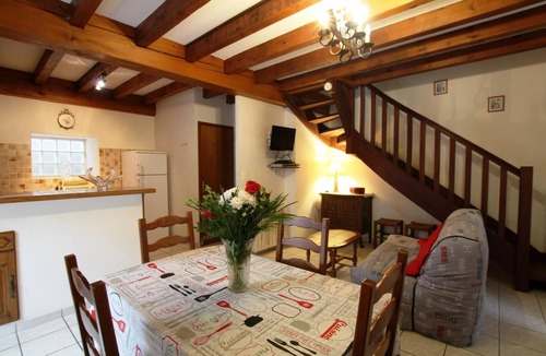 Escot House | ROUMENDARES - ESCOT - Gîte