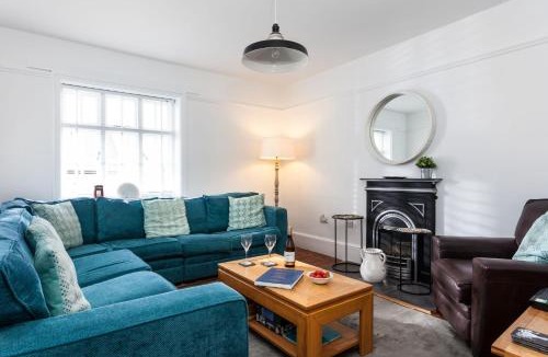 The Lizard House | Round Island