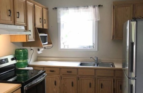 Havelock-Belmont-Methuen Cottage | Round Lake Cottage Pool Hot Tub