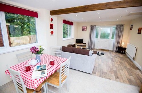 Laugharne House | Round Park Annexe