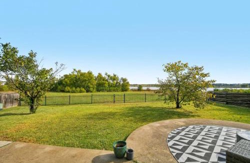Meadow Lake House | Round Rock Lakeside Retreat