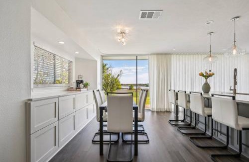 Meadow Lake House | Round Rock Lakeside Retreat