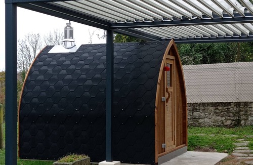 Issoudun-Letrieix Cottage | ROUND TABLE GITE