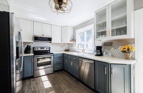 Rochester House | Round the Riverbend
