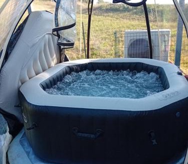 Curvalle House | ROUPILLON A JANET