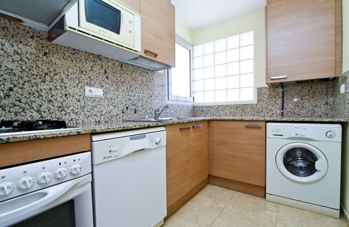 La Pineda Apartment | ROURA 2 Apartment - Communal Pool