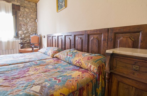 Les Iglesies Apartment | Roure Apartment (Casa Mosén Batista)