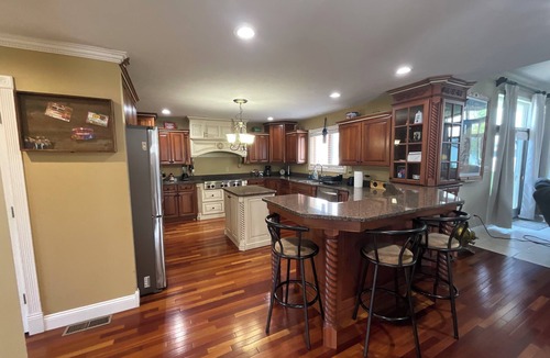 Pontiac House | Route 66 golf course home in Pontiac, Illinois