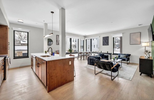 Little Italy Apartment | ROVE LIVING/KB - Baricelli