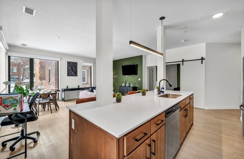 Little Italy Apartment | ROVE LIVING/KB - Baricelli