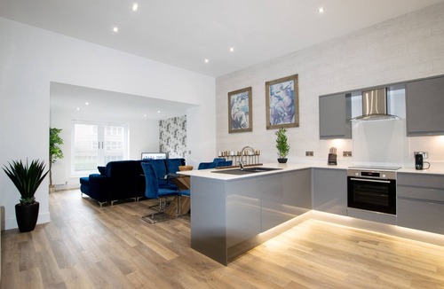 Cotham Apartment | Rowan Tree Your Apartment