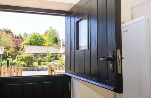 Blandford Forum Cottage | Rowdens Barn