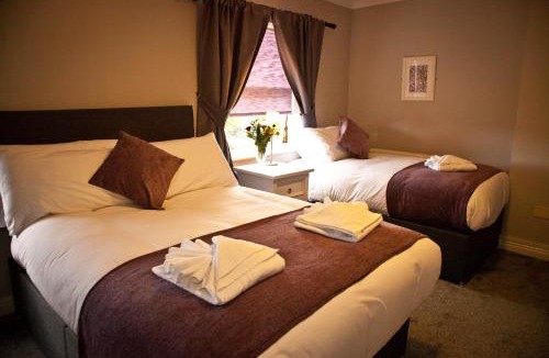 Rowton Hotel | Rowton Poplars Hotel