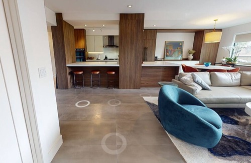 Pico - Robertson Apartment | Roxbury Condo