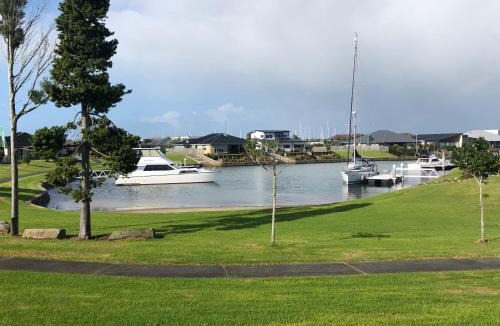 One Tree Point Bed & Breakfast | Roy and Anns Haven