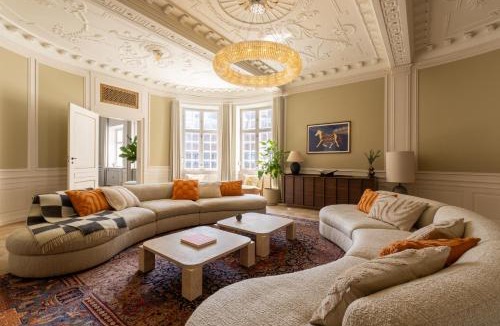 Indre By Apartment | Royal and Luxurious Manor Apartments
