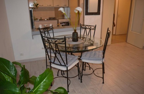 Chateau-Thierry Apartment | ROYAL APARTMENT COUESNON