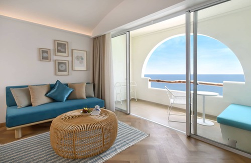 Senggigi Hotel | Royal Avila Boutique Resort