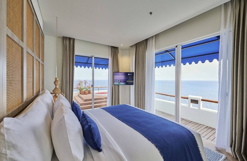 Senggigi Hotel | Royal Avila Boutique Resort