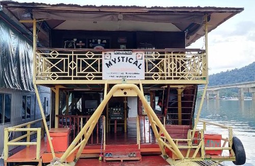 Temenggor Boat Rental | Royal Belum Mystical