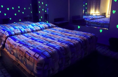 Redford Hotel | Royal Budget Inn
