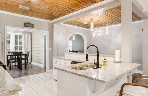 Greater Belhaven House | Royal Bungalow!