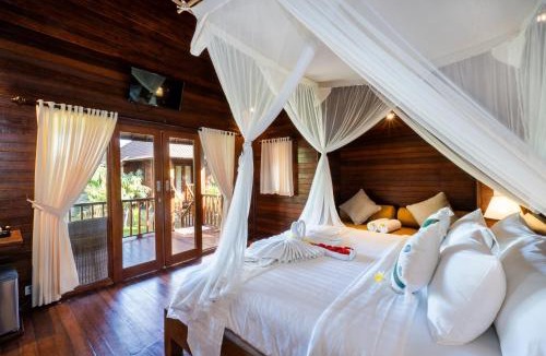 Mushroom Bay Resort | Royal Cottage Nusa Lembongan