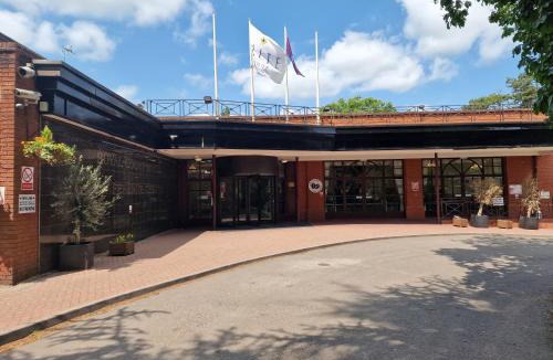 Keresley Hotel | Royal Court Hotel