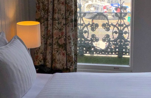 Ryde Hotel | Royal Esplanade Hotel