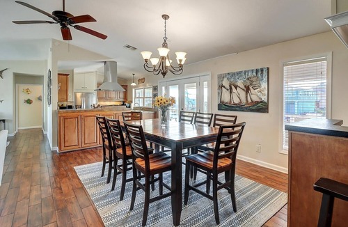 City-by-the Sea House | Royal Estes 5 Bedroom Home by RedAwning