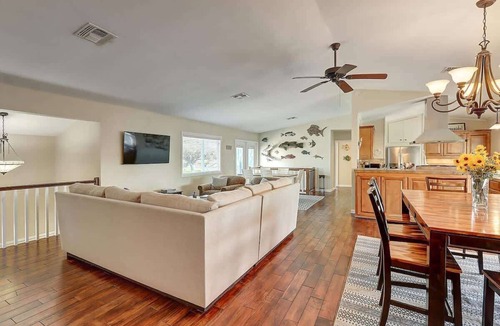 City-by-the Sea House | Royal Estes